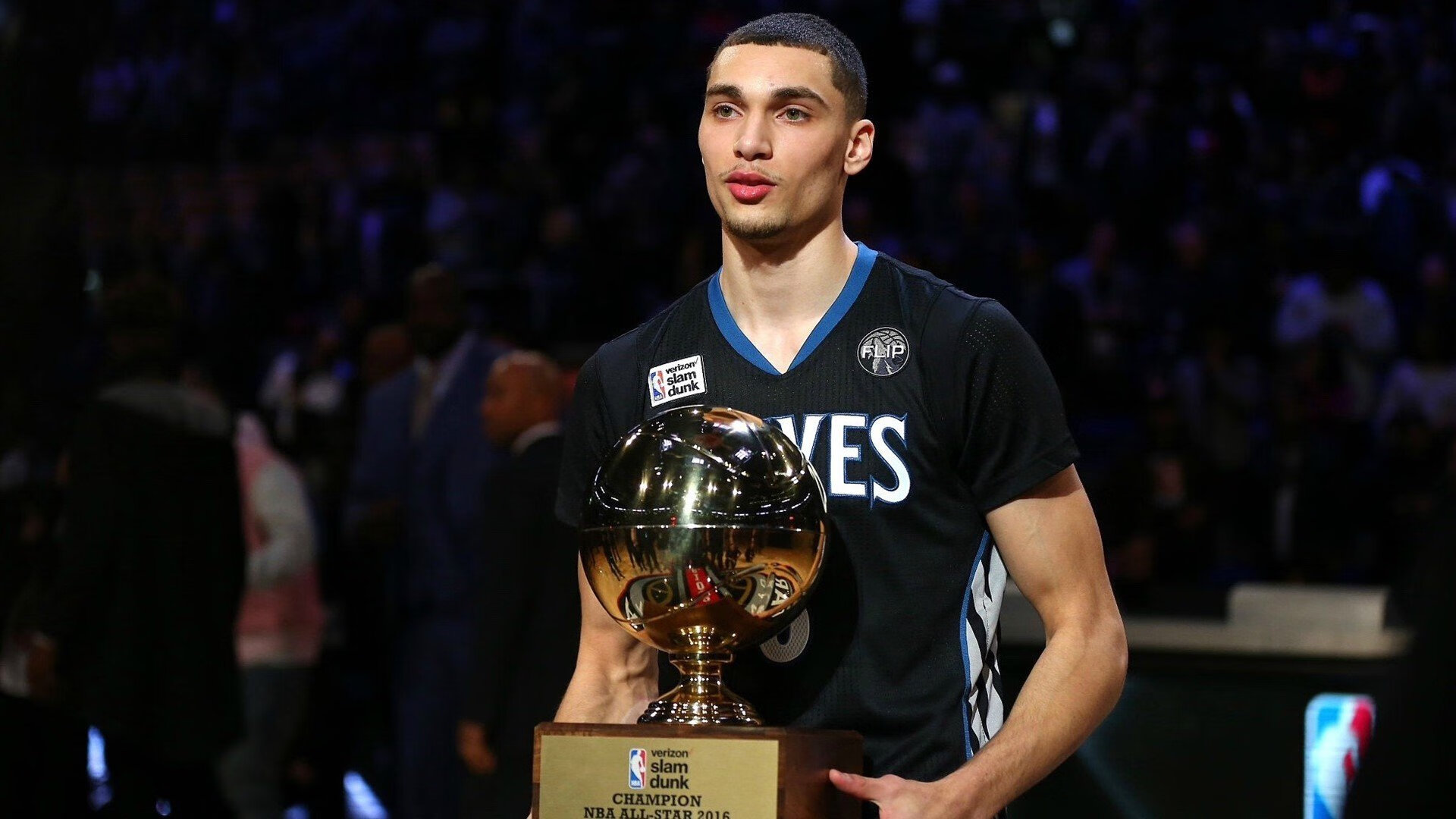 开云注册-篮球少年代表中国未来的希望,对篮球少年的赞美词