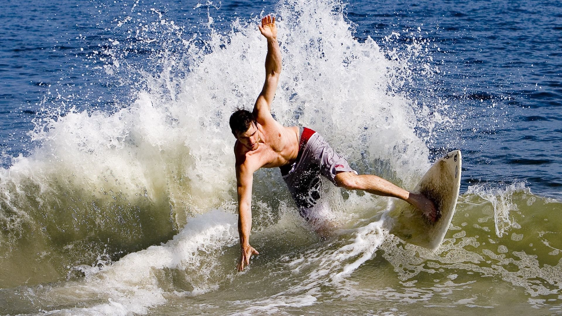 开云APP-女排世锦赛:中国队力压群雄,奖牌不断!,女排世锦赛名额