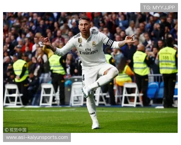 皇马更衣室隐患爆发！维尼修斯陷入10场球荒