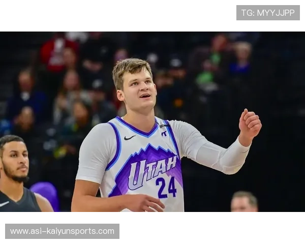 爵士队球员表现稳定、充满潜力，爵士队的